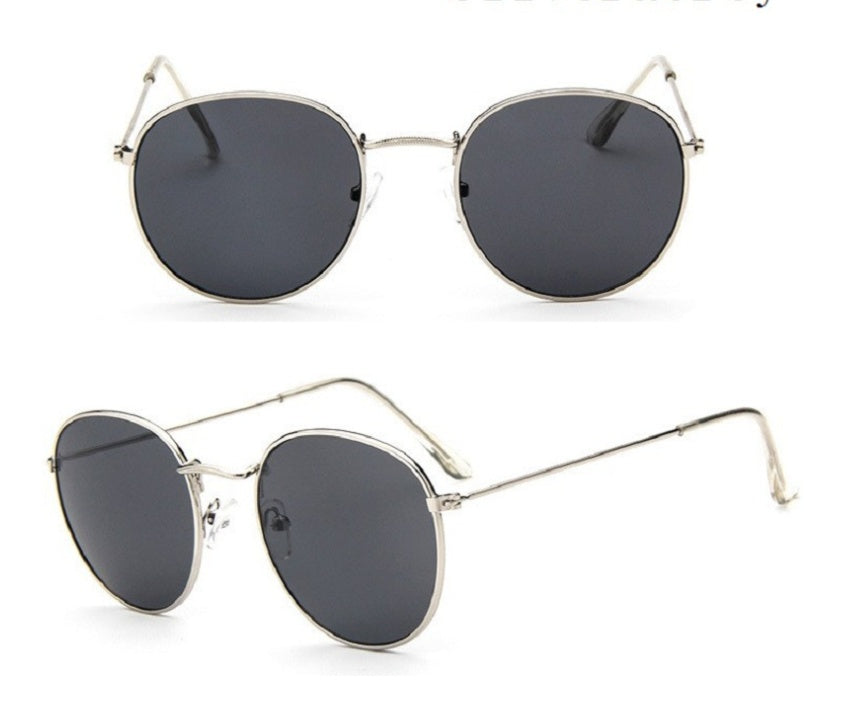 Women’s Retro Sunglasses